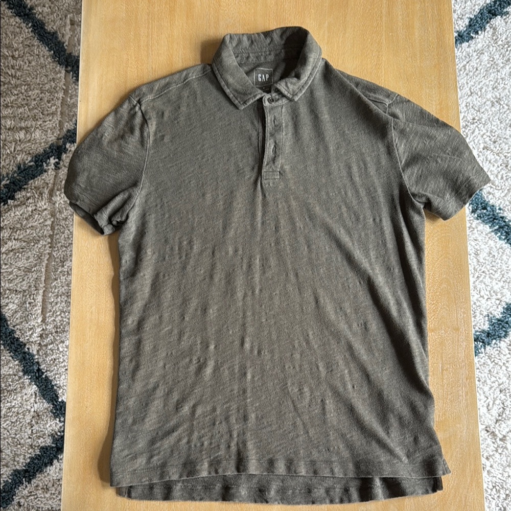GAP Green Polo Shirt - Size Medium